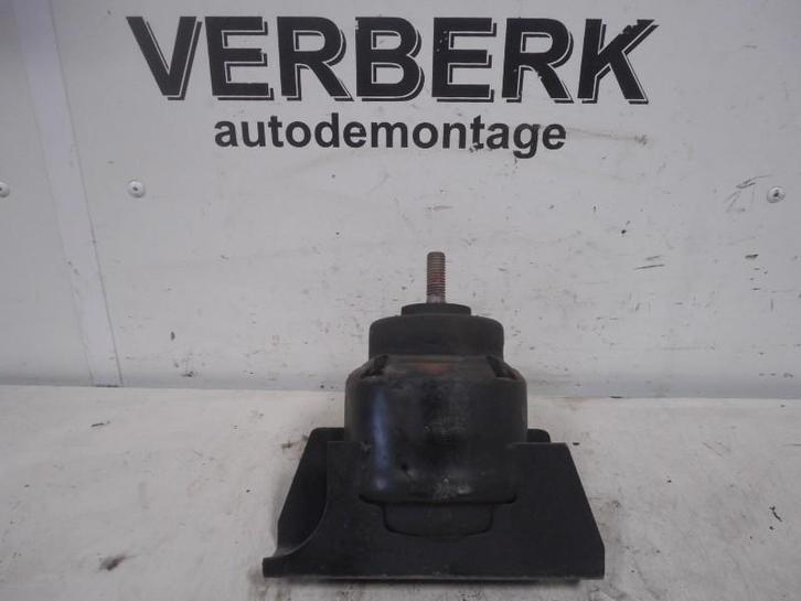MOTORSTEUN RECHTS Ford Mondeo II (97bb6038bc), Auto-onderdelen, Ophanging en Onderstel, Ford, Gebruikt