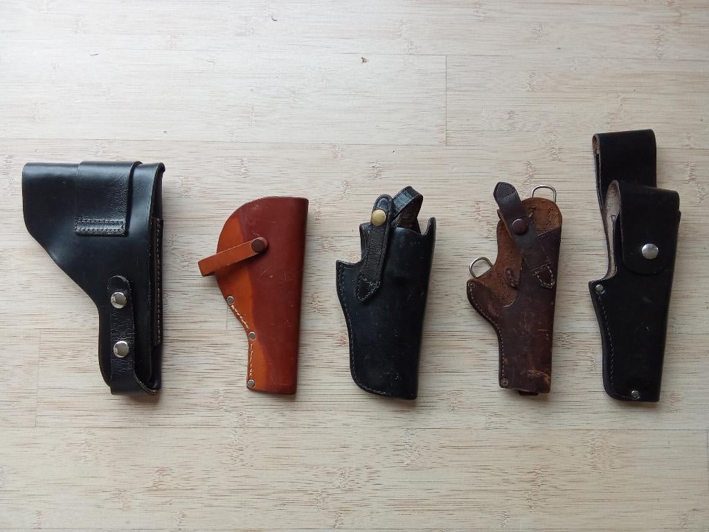 Holsters lot van 5 stuks., Collections, Enlèvement ou Envoi, Armée de terre