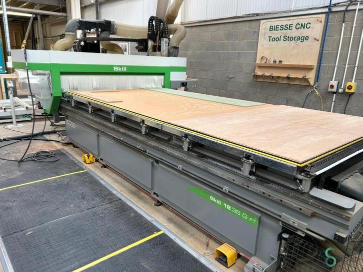 BIESSE Skill 18.36 G FT, Articles professionnels, Machines & Construction | Travail du bois
