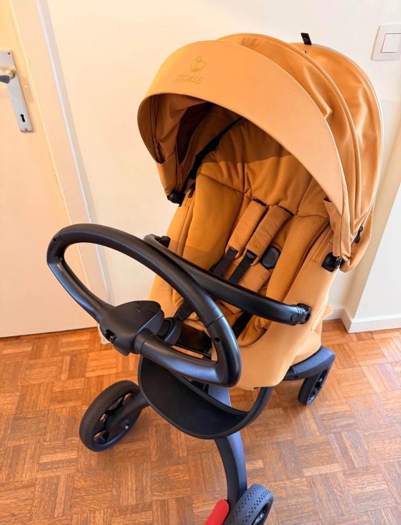 Stokke en gezellige kinderwagen, Gebruikt, Verstelbare duwstang, Ophalen, Kinderwagen