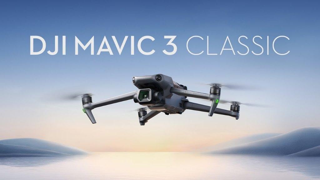 DJI Mavic 3 Classic - Fly more combo, Audio, Tv en Foto, Drones, 250 tot 900 gram, Gebruikt, 30 tot 45 minuten, Cameradrone