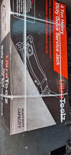 Cric de voiture 4 tonnes neuf, Autos : Divers, Prises, Enlèvement