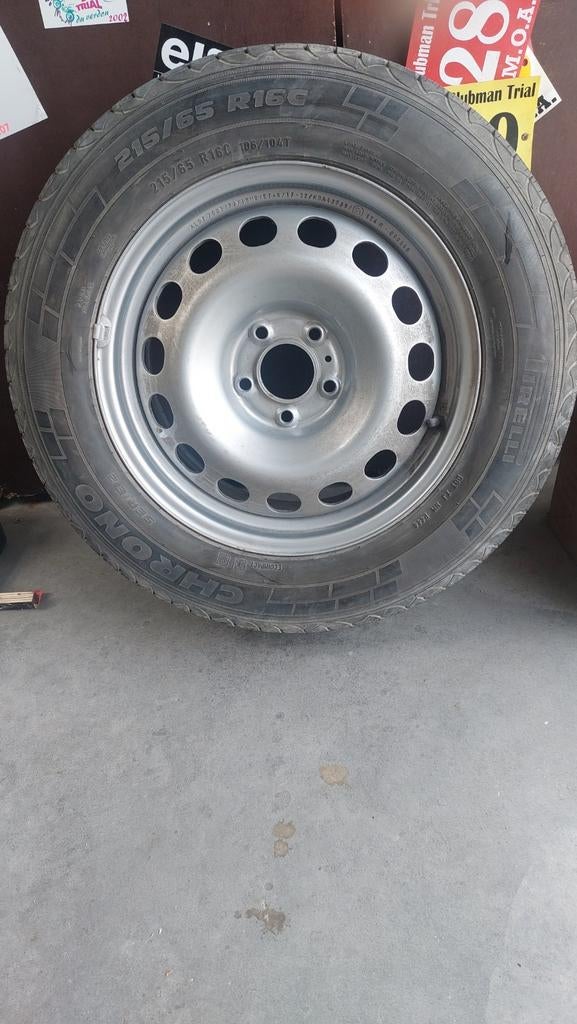 Roue de secours opel vivaro