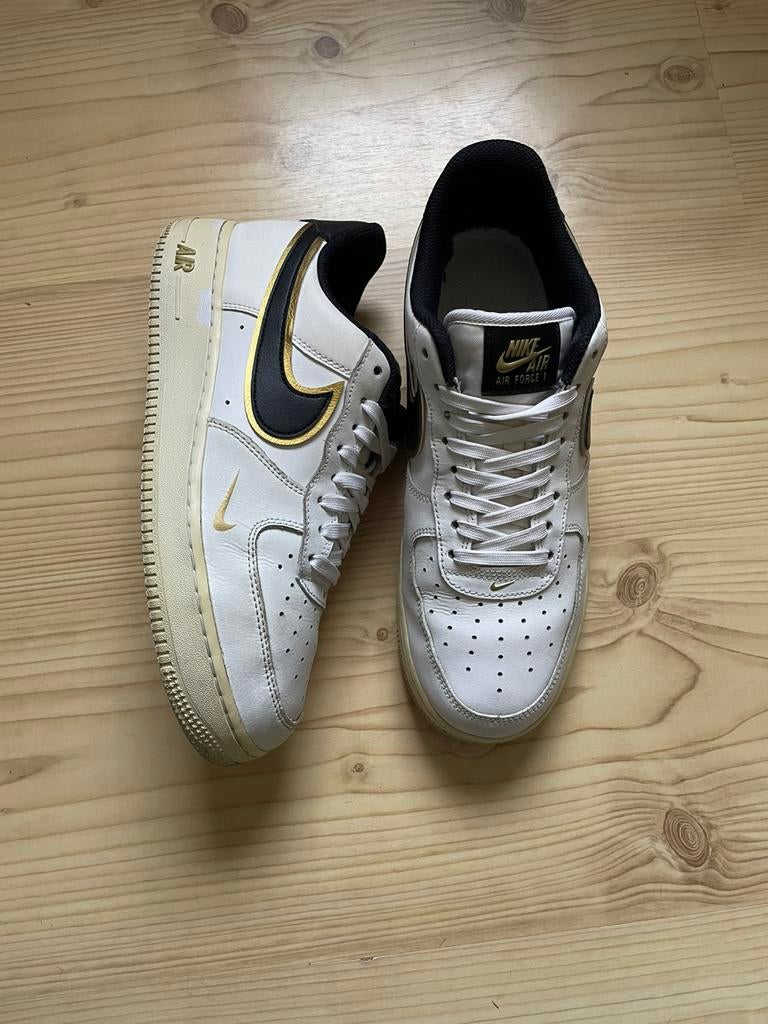 Nike Air Force 1 '07 - taille 42, Enlèvement ou Envoi, Porté, Blanc, Baskets