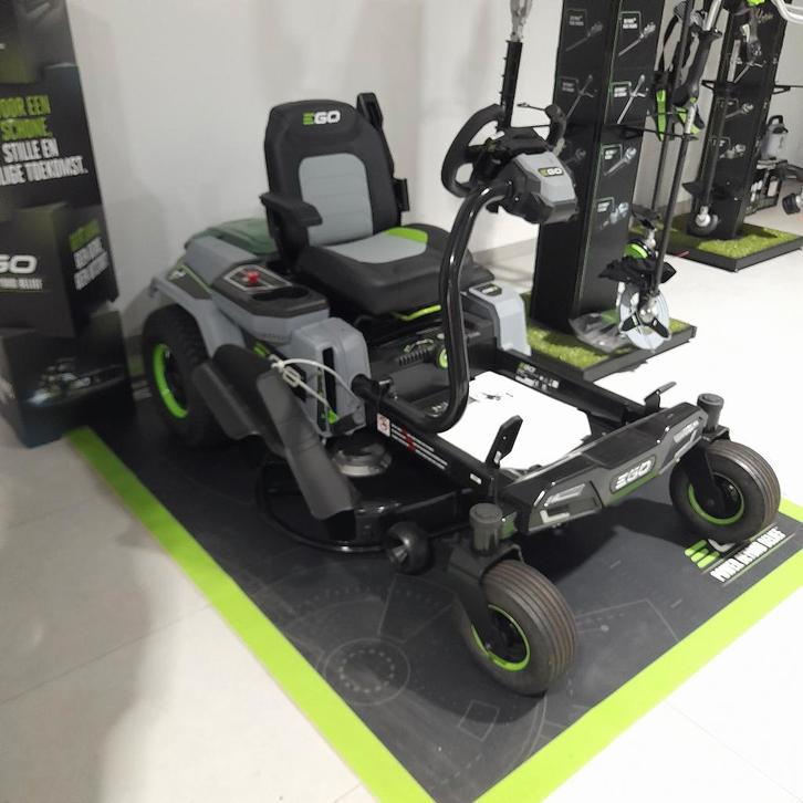 Ego Z6 107cm Zitmaaier Toonzaal Model, Tuin en Terras, Zitmaaiers, Nieuw, 90 tot 120 cm, Ophalen