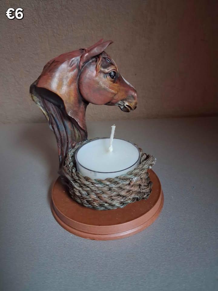 Prachtige theelichthouder met paardenkop., Maison & Meubles, Accessoires pour la Maison | Bougeoirs & Bougies, Neuf, Moins de 25 cm