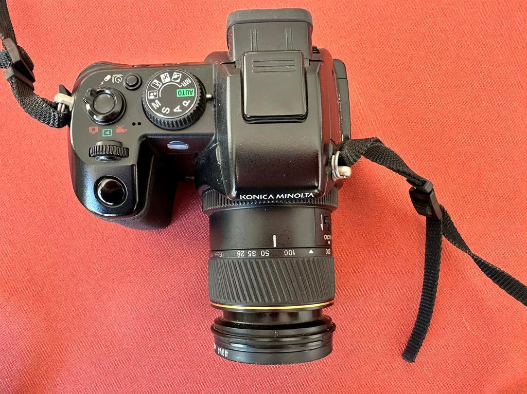 Konica Minolta A200 met 28-200 lens, Audio, Tv en Foto, Ophalen, Konica