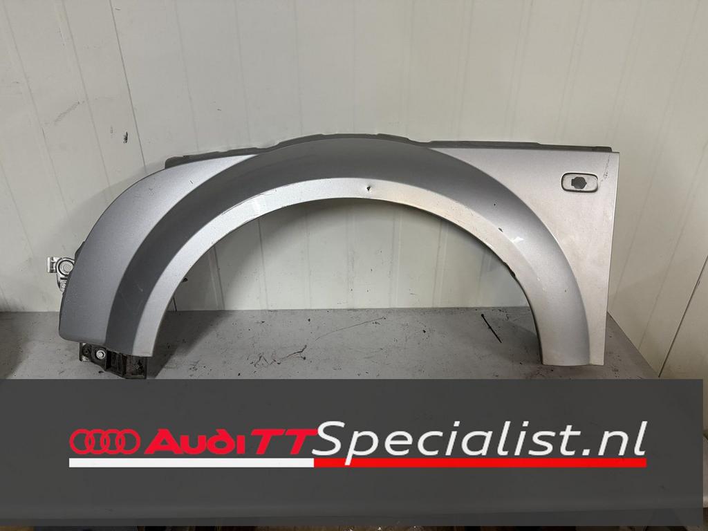 Voorscherm spatbord links zilver grijs Audi TT MK1, Autos : Pièces & Accessoires, Carrosserie & Tôlerie, -, -, Garde-boue, Audi