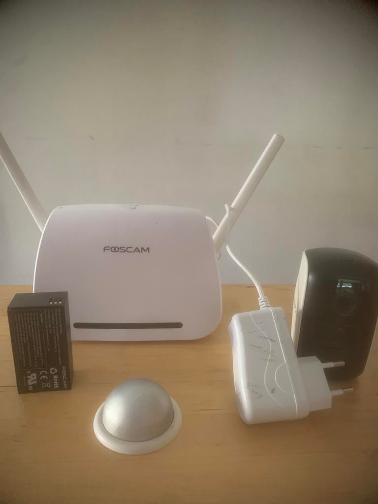 Camera, bewakingscamera, Bricolage & Construction, Systèmes d'alarme, Comme neuf, Enlèvement