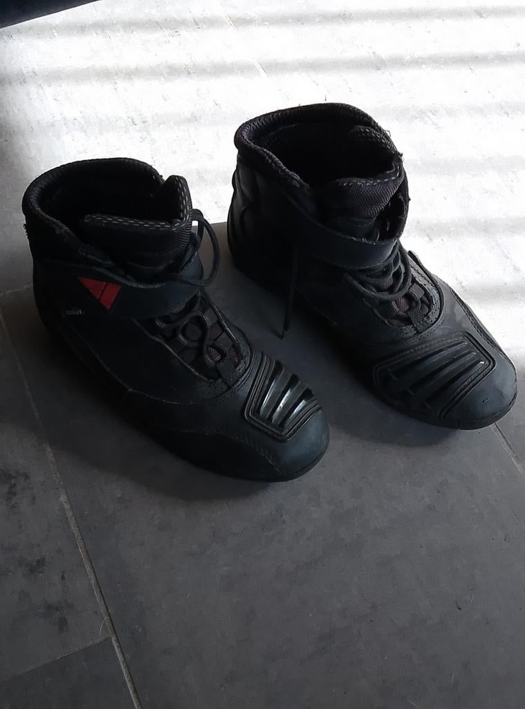 Dames motorbotten mt 38 merk modeka, Motos, Vêtements | Vêtements de moto, Enlèvement, Femmes