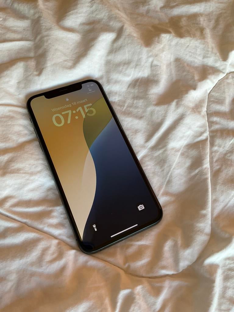 iPhone XS - 256GB - verleden jaar nieuwe batterij gekregen, Telecommunicatie, Mobiele telefoons | Hoesjes en Screenprotectors | Apple iPhone