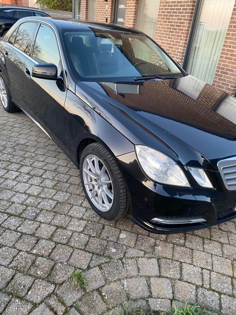Mercedes W212 E200, Auto's, Mercedes-Benz, Particulier, E-Klasse, ABS, Adaptive Cruise Control, Airbags, Airconditioning, Alarm