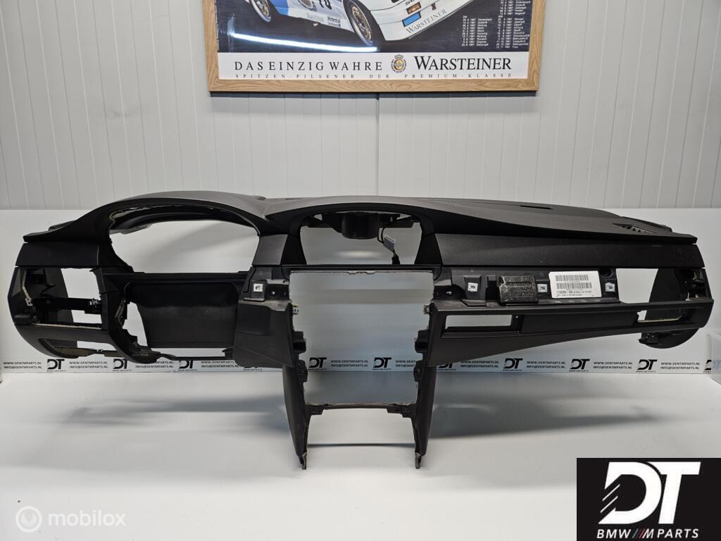 Dashboard BMW 5-serie E60 ('03-'07) 51457156306, Autos : Pièces & Accessoires, Tableau de bord & Interrupteurs, BMW, Utilisé, Enlèvement