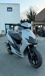 Yamaha jog r (b klasse), Enlèvement, Comme neuf