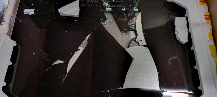 AEG IKB84431XB - Hob2Hood - Cuisinière à induction (cassée), Electroménager, Tables de cuisson, Ne fonctionne pas, Encastré, 4 zones de cuisson