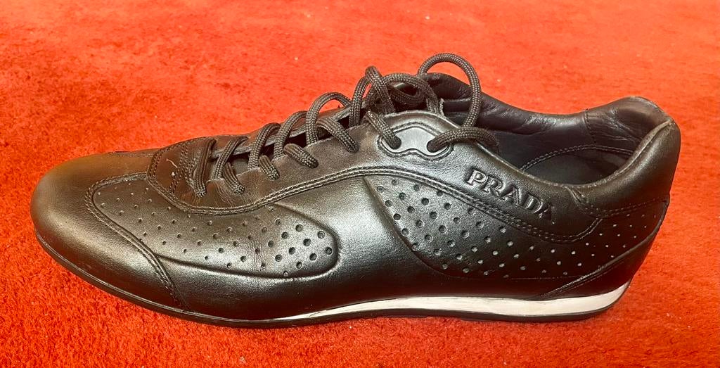 PRADA leather shoes, Vêtements | Hommes, Chaussures, Enlèvement ou Envoi, Comme neuf