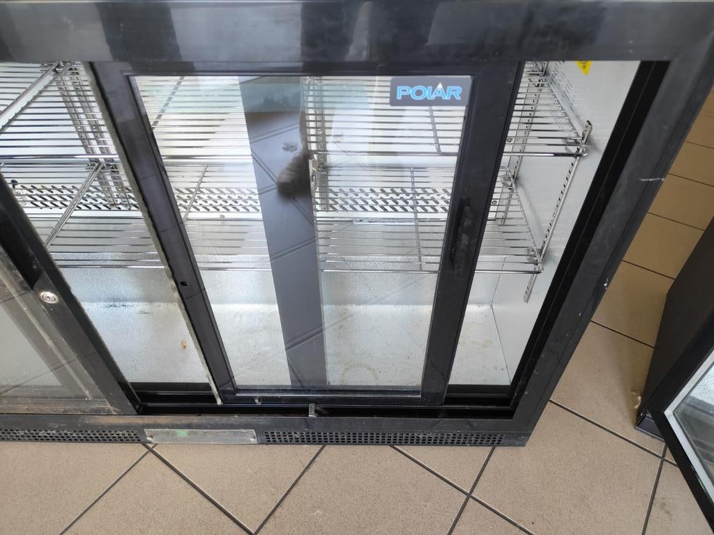 Horeca dranken koelkast. Polar. 3 schuifdeuren., Ophalen