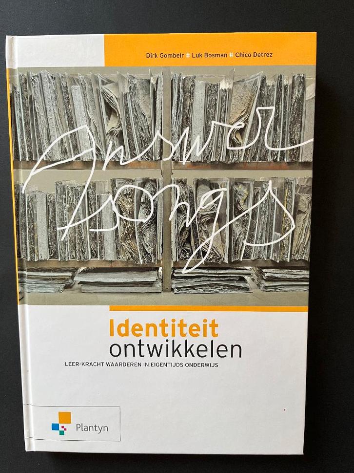 Identiteit ontwikkelen Plantyn Gombier Bosman Detrez, Boeken, Studieboeken en Cursussen, Nieuw, Hogeschool, Ophalen