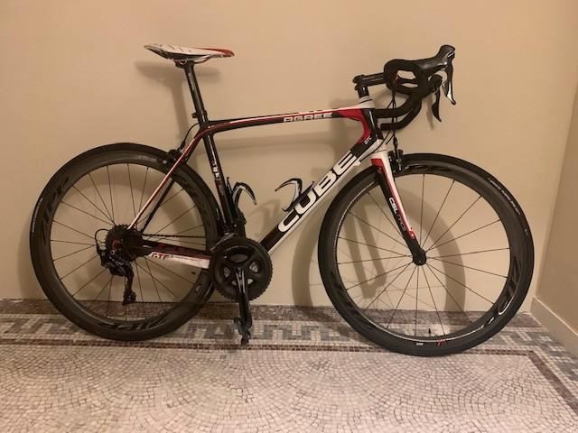 Vélo Cube Agree Carbone, Vélos & Vélomoteurs, Vélos | Hommes | Vélos de sport & Vélo de randonnée, Comme neuf, Plus de 20 vitesses