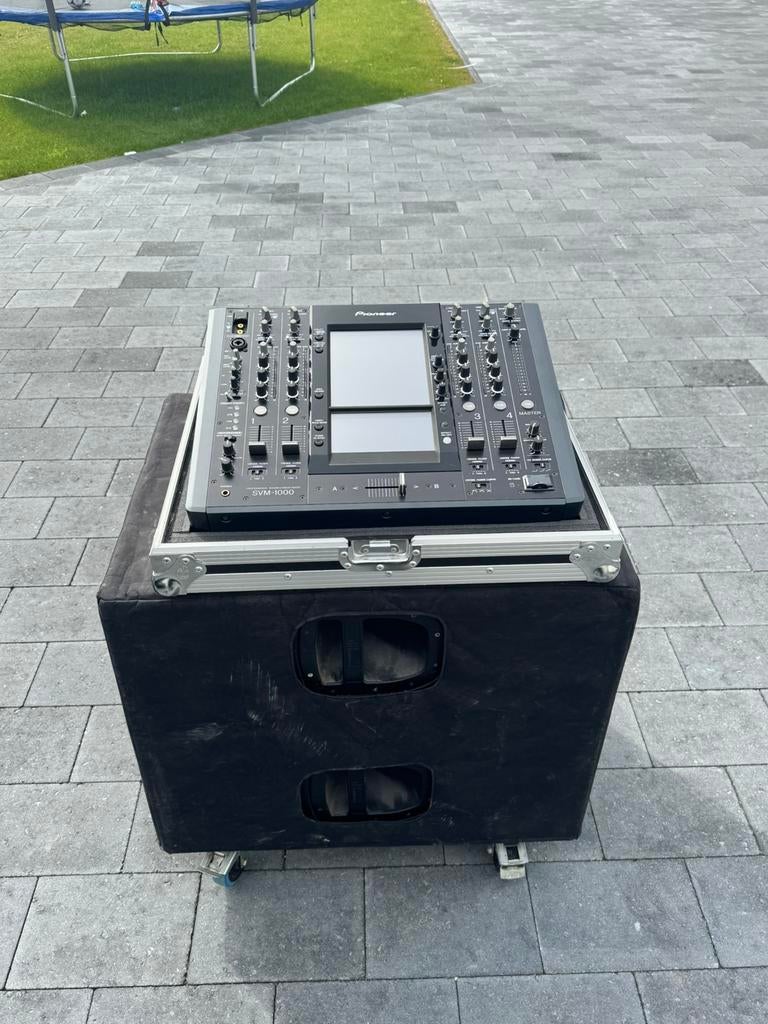 Pioneer SVM-1000 VJ/DJ mixer te koop, Enlèvement, Comme neuf