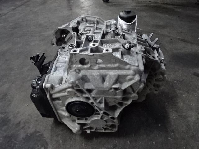 VERSNELLINGSBAKSTEUN Audi Q3 (8UB / 8UG) (3C0199855), Gebruikt, Audi