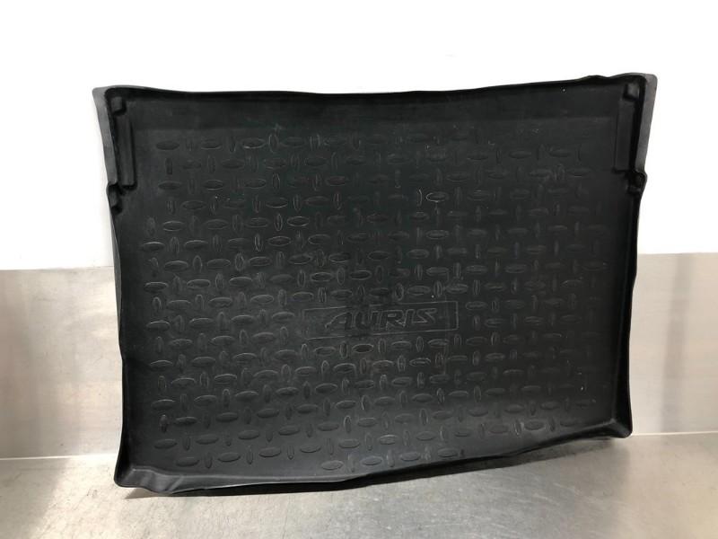 TAPIS DE COFFRE Toyota Auris (E18) (01-2012/03-2019), Utilisé, Toyota