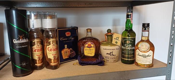8 vintage flessen whisky, Audio, Tv en Foto, Buizenversterker, Ophalen