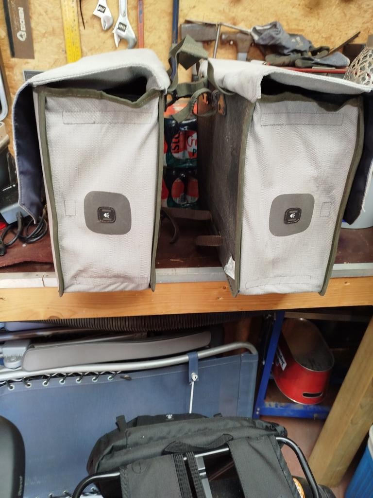 Dubbele fietstas, Fietsen en Brommers, Ophalen