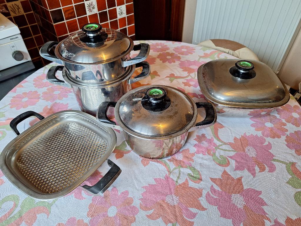 AMC kookpotten, Huis en Inrichting, Keuken | Potten en Pannen, Ophalen, Inox, Keramische plaat, Pannenset