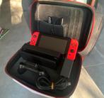 Nintendo Switch V2 + draagtas, Games en Spelcomputers, Spelcomputers | Nintendo Switch, Ophalen of Verzenden, Zo goed als nieuw