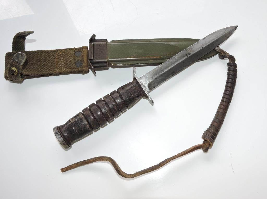 1943-1944 Couteau M3 PARACHUTISTE UTICA fourreau BMCO, Collections, Enlèvement ou Envoi, Autres