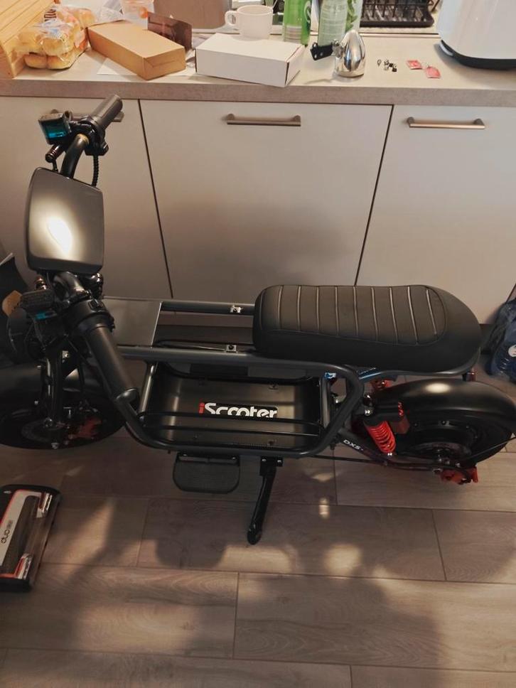 Draisienne iscooter dx5 neuf, Vélos & Vélomoteurs, Trottinettes