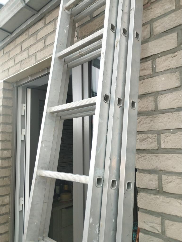 Échelles triple 7metres, Enlèvement