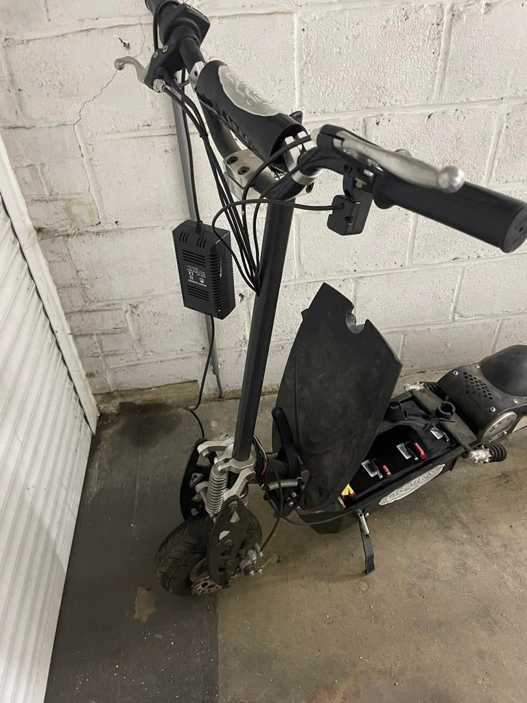 Trottinettes électriques, Vélos & Vélomoteurs, Enlèvement, Utilisé, Step électrique (E-scooter)