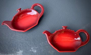 Theerest Le Creuset  beschikbaar voor biedingen