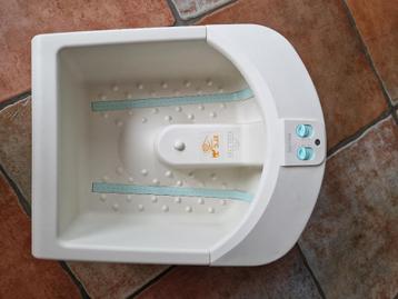 voetbadje beschikbaar voor biedingen