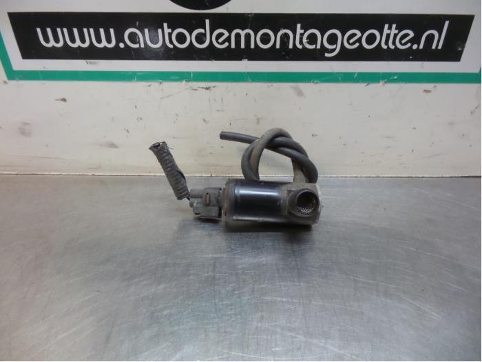 Pompe lave-glace arrière d'un Kia Picanto (Picanto 11-), Autos : Pièces & Accessoires, Vitres & Accessoires, Kia, Utilisé, Enlèvement ou Envoi