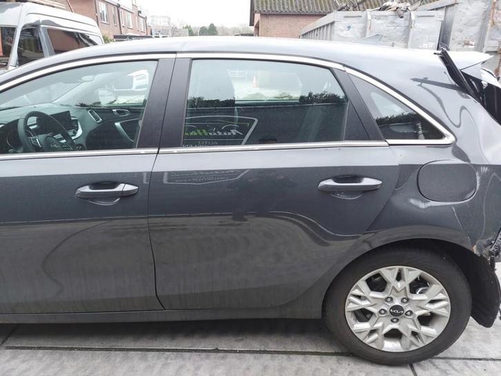 PORTIER LINKS ACHTER Kia Ceed (CDB5 / CDBB) (|77003J7000|), Auto-onderdelen, Carrosserie, Deur, Kia, Achter, Links, Gebruikt