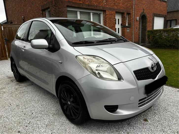 Toyota Yaris 1.0 Essence/Climatisation/Approuvé à vendre, Autos, Toyota, Particulier, Yaris, Essence, Enlèvement