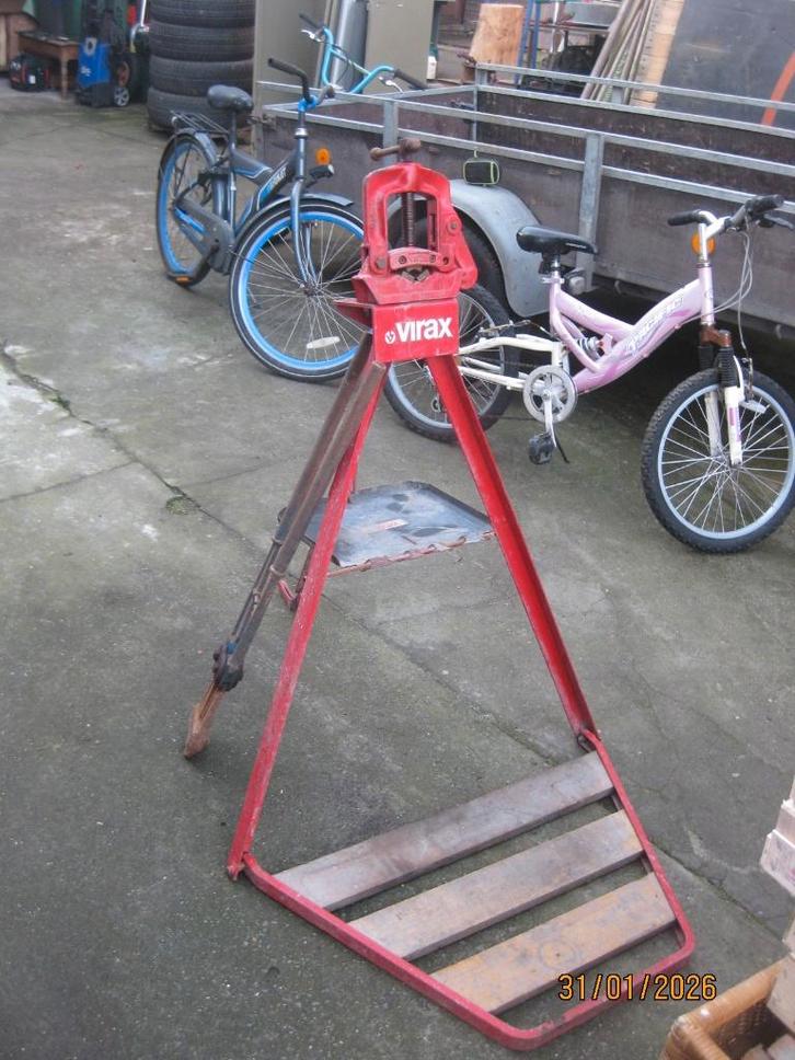 étau à tuyaux, Bricolage & Construction, Outillage | Outillage à main, Comme neuf, Enlèvement