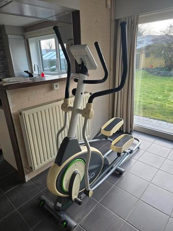 Crosstrainer beschikbaar voor biedingen