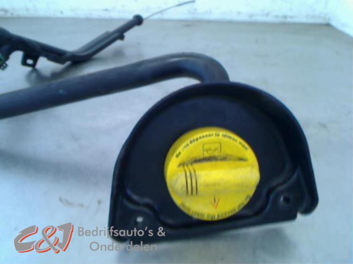 Olie vulpijp van een Renault Master, Auto-onderdelen, Motor en Toebehoren, Renault, Gebruikt, 3 maanden garantie, Ophalen of Verzenden