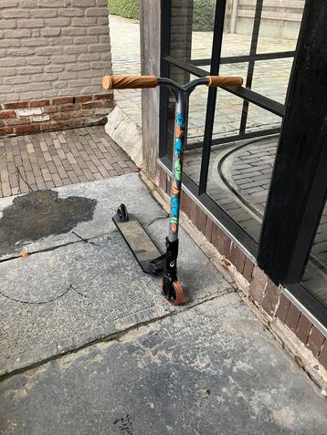 Stuntstep perfecte staat beschikbaar voor biedingen