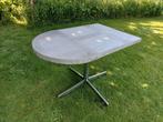 Tafel met inox onderstel in betonlook, Ophalen, Gebruikt