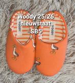 Woody pantoffels 25/26 in mooie staat., Kinderen en Baby's, Woody, Ophalen of Verzenden, Jongetje of Meisje, Zo goed als nieuw
