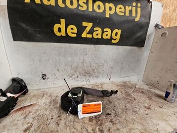 Veiligheidsgordel links-voor van een Opel Corsa beschikbaar voor biedingen