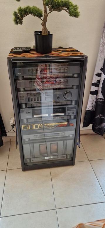 Stereotoren Sharp system 8800 en speakers jbl es 100 beschikbaar voor biedingen