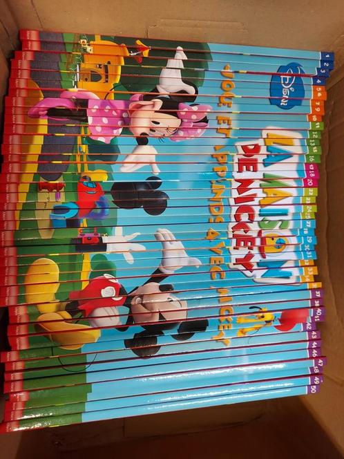 Altaya Mickey's House Collection 42 boeken + DVD enkel in FR, Boeken, Kinderboeken | Baby's en Peuters, Zo goed als nieuw, Ophalen
