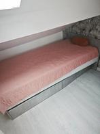 Eenpersoonsbed 0,90x2,00 Inclusief matras + frame, Ophalen, Zo goed als nieuw, Eenpersoons