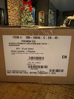 Prismatic Evolutions: Mini Tin Display Case, Ophalen of Verzenden, Zo goed als nieuw